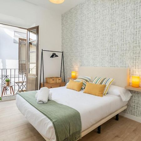 Apartamentos Luna Suites Palacio Dorita Гранада Екстериор снимка