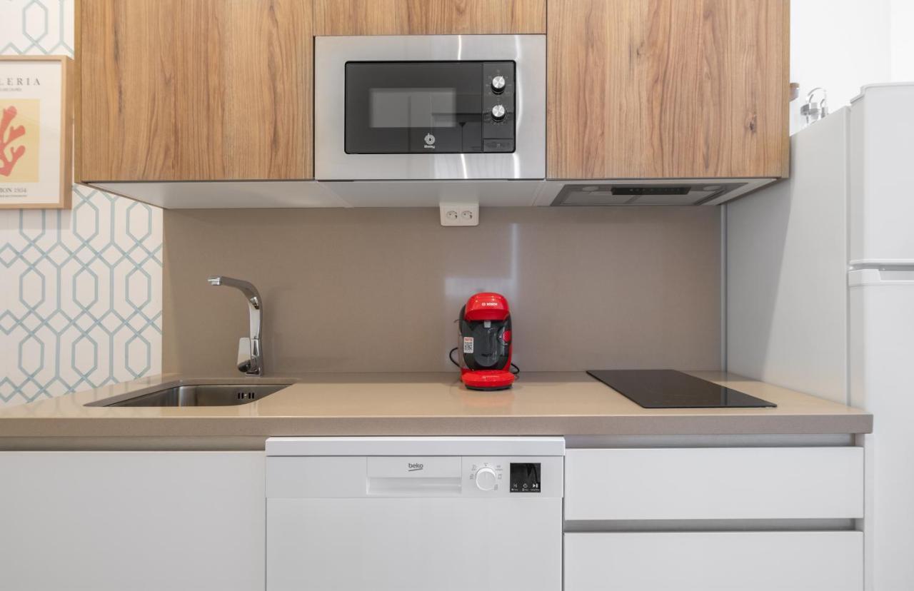 Apartamentos Luna Suites Palacio Dorita Гранада Екстериор снимка