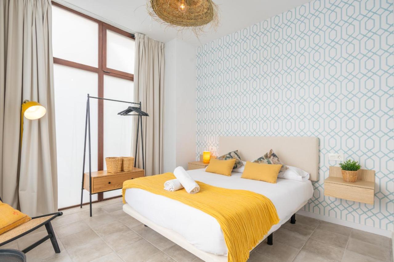 Apartamentos Luna Suites Palacio Dorita Гранада Екстериор снимка