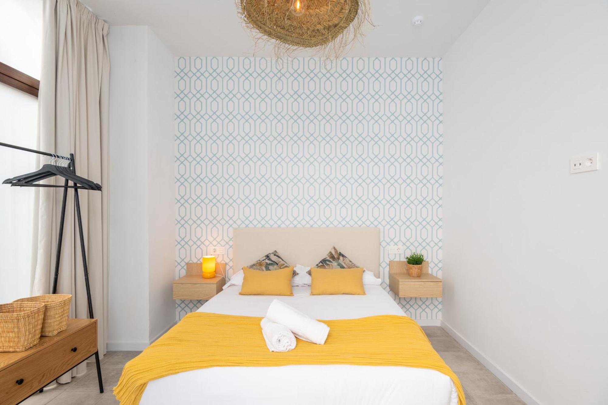 Apartamentos Luna Suites Palacio Dorita Гранада Екстериор снимка